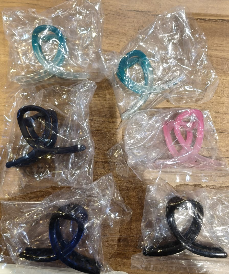 Plastic Hair Clamp Grip, Simple Matte Hair Barrette Clamp (12 Pc / Mix Design) Plastic Hair Clamp Grip, Simple Matte Hair Barrette Clamp (12 Pc / Mix Design)